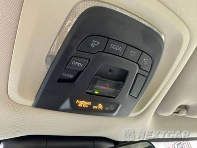2023 Toyota Crown Limited - zdjęcie 24 z 47 - miniatura