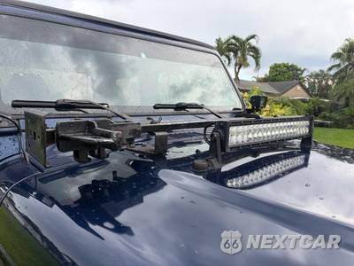 2002 Jeep Wrangler Sport - zdjęcie 21 z 48 - miniatura