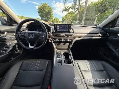 2021 Honda Accord Hybrid Touring - zdjęcie 35 z 50 - miniatura