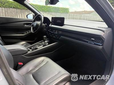 2023 Honda Accord Hybrid Sport-L w/o BSI - zdjęcie 17 z 47 - miniatura