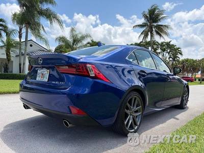 2016 Lexus IS 300 - zdjęcie 15 z 50 - miniatura