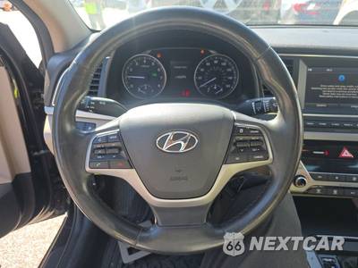 2017 Hyundai Elantra SE Sedan - zdjęcie 9 z 16 - miniatura