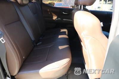 2017 Toyota Tacoma Limited Crew Cab Medium Bed - zdjęcie 11 z 15 - miniatura