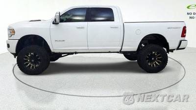 2023 Ram 2500 Laramie Crew Cab Medium Bed - zdjęcie 3 z 50 - miniatura