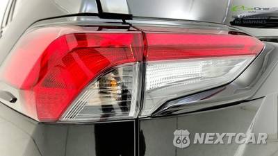 2022 Toyota RAV4 LE - zdjęcie 27 z 50 - miniatura
