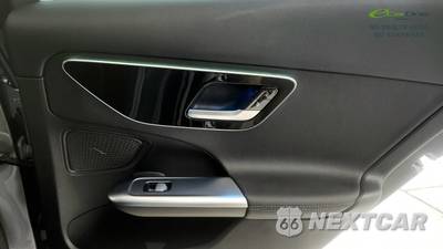 2024 Mercedes-Benz C 300 4MATIC - zdjęcie 43 z 50 - miniatura