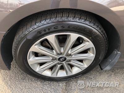 2017 Hyundai Sonata Limited - zdjęcie 10 z 27 - miniatura