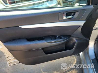 2011 Subaru Legacy 2.5i Premium - zdjęcie 11 z 27 - miniatura
