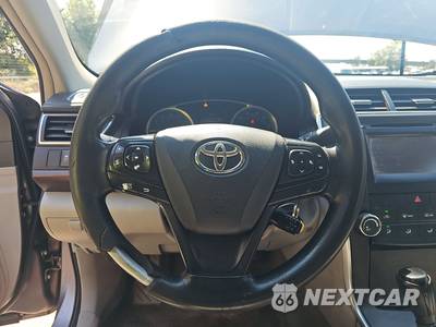 2017 Toyota Camry LE - zdjęcie 10 z 48 - miniatura