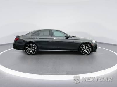 2021 Mercedes-Benz E 450 4MATIC Sedan - zdjęcie 9 z 29 - miniatura