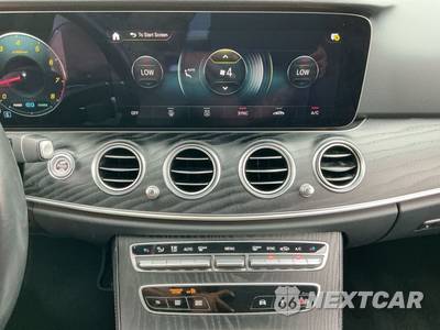 2021 Mercedes-Benz E 450 4MATIC Sedan - zdjęcie 19 z 29 - miniatura