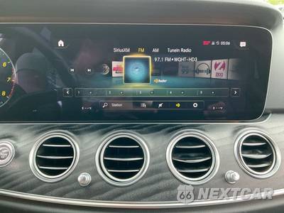 2021 Mercedes-Benz E 450 4MATIC Sedan - zdjęcie 16 z 29 - miniatura