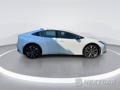 2023 Toyota Prius Prime XSE - zdjęcie 9 z 29 - miniatura