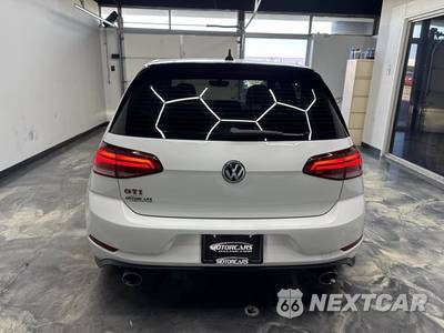 2021 Volkswagen Golf GTI 2.0T SE - zdjęcie 4 z 27 - miniatura