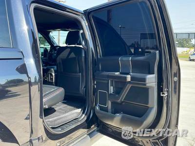 2020 Ford F-150 Lariat Crew Cab Short Bed - zdjęcie 30 z 47 - miniatura