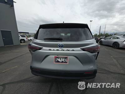 2024 Toyota Sienna LE 8-Passenger 120.5" WB - zdjęcie 5 z 34 - miniatura