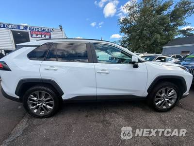 2019 Toyota RAV4 XLE Premium - zdjęcie 6 z 33 - miniatura