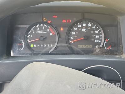 2021 Isuzu NPR HD Base Low Tilt - zdjęcie 12 z 37 - miniatura