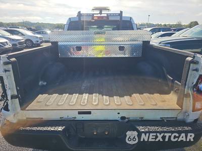 2022 Ram 1500 Classic Tradesman Crew Cab Medium Bed - zdjęcie 5 z 54 - miniatura