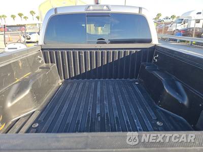 2020 Toyota Tacoma TRD Off-Road Crew Cab Medium Bed - zdjęcie 16 z 28 - miniatura