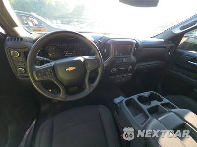 2025 Chevrolet Silverado 1500 Custom Crew Cab Short Bed 1CX - zdjęcie 11 z 23 - miniatura