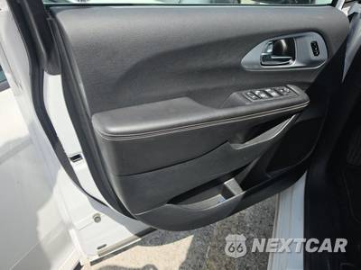 2026 Chrysler Pacifica Limited 121.6" WB - zdjęcie 9 z 23 - miniatura