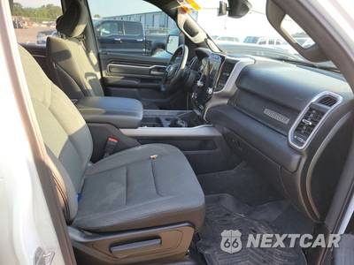 2023 Ram 1500 Big Horn Crew Cab Short Bed - zdjęcie 8 z 32 - miniatura