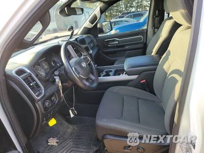2023 Ram 1500 Big Horn Crew Cab Short Bed - zdjęcie 7 z 32 - miniatura