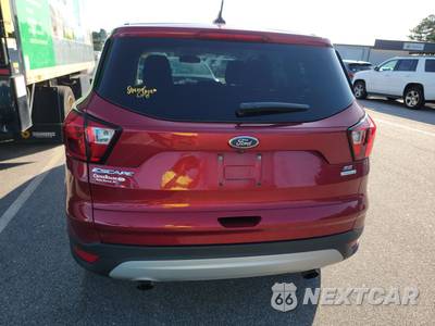2019 Ford Escape SE - zdjęcie 5 z 25 - miniatura