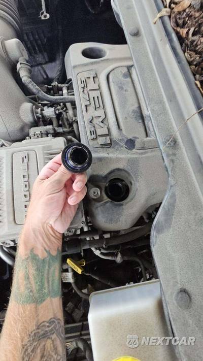 2023 Ram 1500 Laramie Crew Cab Short Bed - zdjęcie 18 z 27 - miniatura