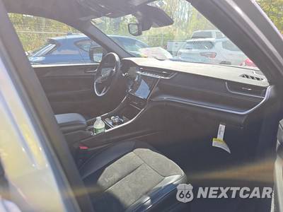 2023 Jeep Grand Cherokee Altitude - zdjęcie 8 z 28 - miniatura
