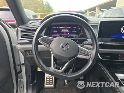 2024 Volkswagen Atlas Cross Sport 2.0T SEL R-Line - zdjęcie 10 z 26 - miniatura