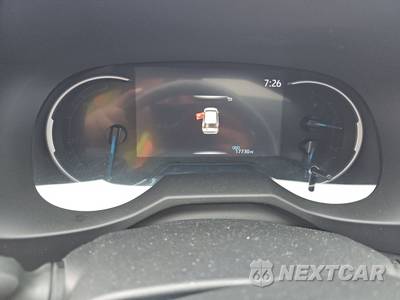 2023 Toyota RAV4 Hybrid XLE - zdjęcie 12 z 24 - miniatura