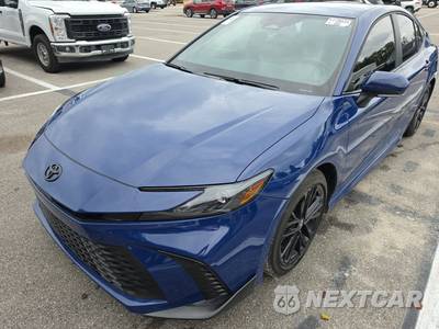 2026 Toyota Camry SE - zdjęcie 1 z 19 - miniatura