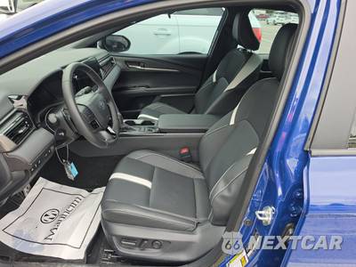 2026 Toyota Camry SE - zdjęcie 7 z 19 - miniatura