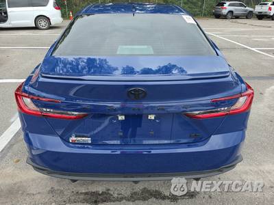 2026 Toyota Camry SE - zdjęcie 5 z 19 - miniatura