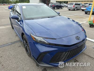 2026 Toyota Camry SE - zdjęcie 3 z 19 - miniatura