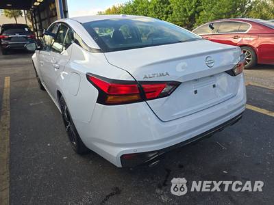 2024 Nissan Altima SR - zdjęcie 6 z 36 - miniatura
