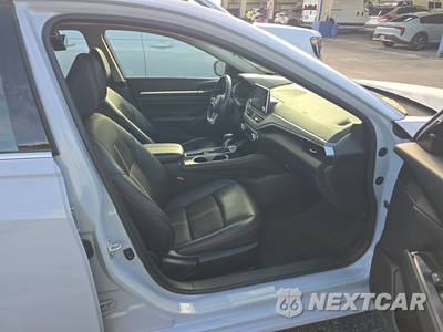 2024 Nissan Altima SR - zdjęcie 8 z 36 - miniatura