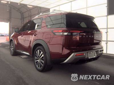 2022 Nissan Pathfinder Platinum - zdjęcie 6 z 19 - miniatura