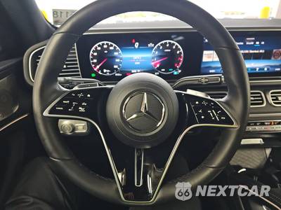 2025 Mercedes-Benz GLE 580 4MATIC - zdjęcie 10 z 20 - miniatura