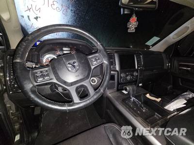 2013 Ram 1500 Sport Crew Cab Short Bed - zdjęcie 11 z 23 - miniatura