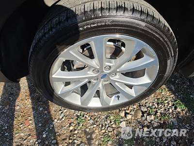 2023 Ford Explorer Platinum - zdjęcie 10 z 24 - miniatura