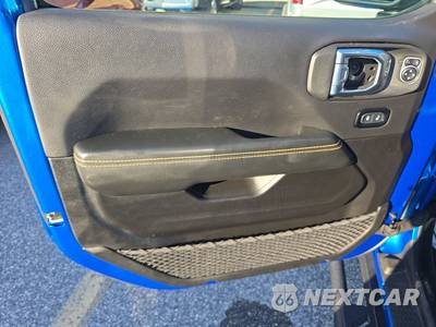 2024 Jeep Wrangler 4xe 4 Door Sahara - zdjęcie 9 z 22 - miniatura