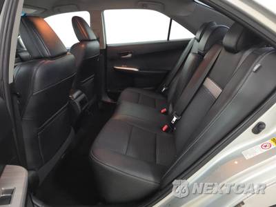 2014 Toyota Camry SE - zdjęcie 13 z 31 - miniatura