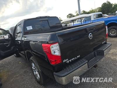 2018 Nissan TITAN PRO-4X Crew Cab Extra Short Bed - zdjęcie 5 z 9 - miniatura