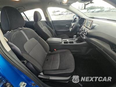 2025 Nissan Sentra SV - zdjęcie 8 z 21 - miniatura