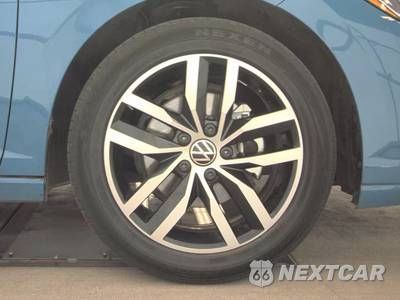 2025 Volkswagen Jetta SE - zdjęcie 10 z 31 - miniatura