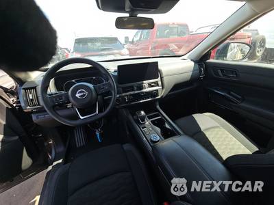 2026 Nissan Pathfinder S - zdjęcie 11 z 22 - miniatura