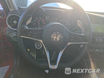 2018 Alfa Romeo Giulia Ti Sport - zdjęcie 10 z 41 - miniatura
